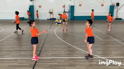 篮球火箭球员连续三场命中关键投篮