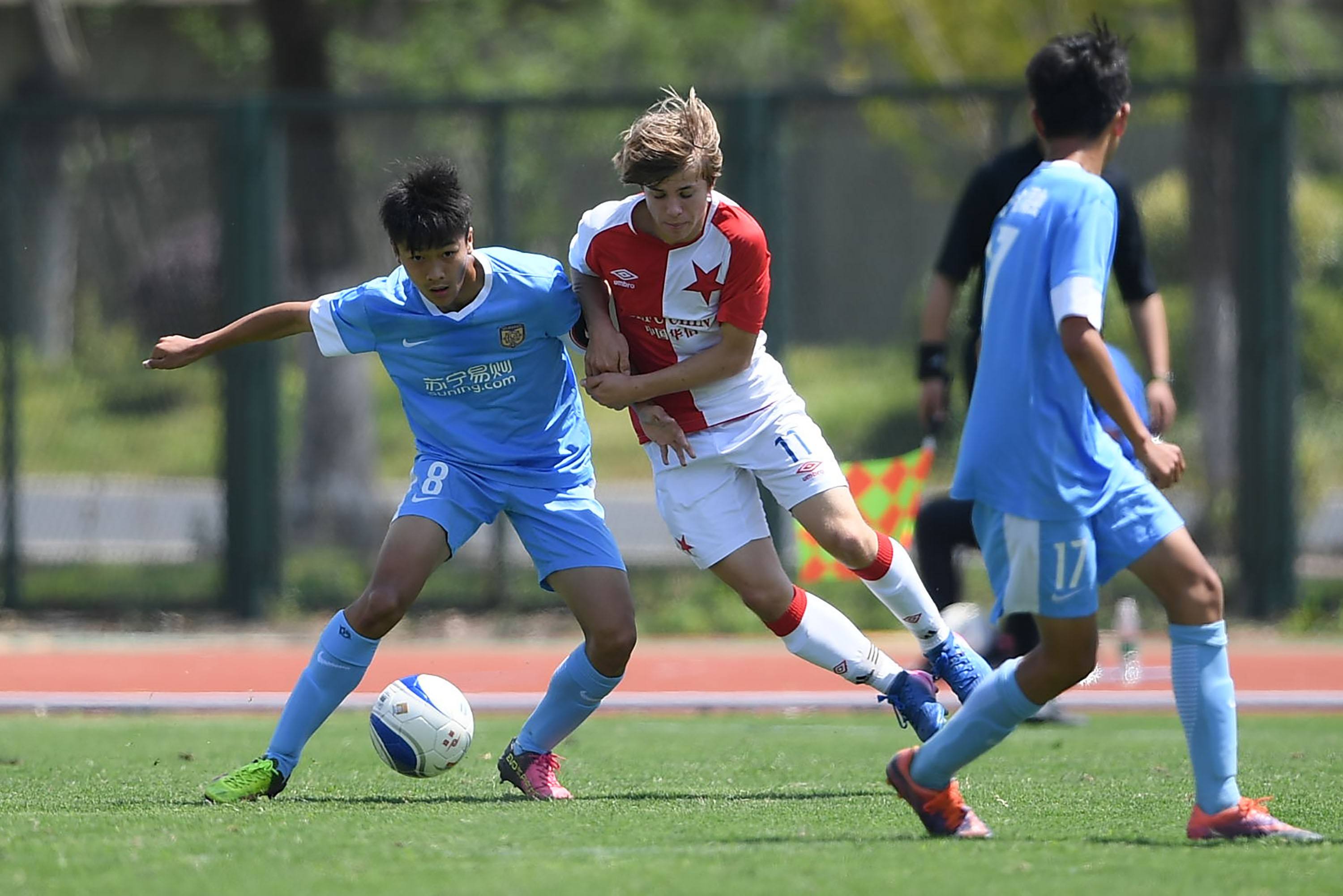 在战术上做 在战术上做