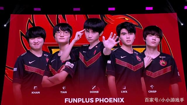 夺女双桂冠 夺女双桂冠