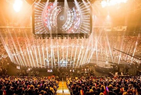 久违的热烈 久违的热烈